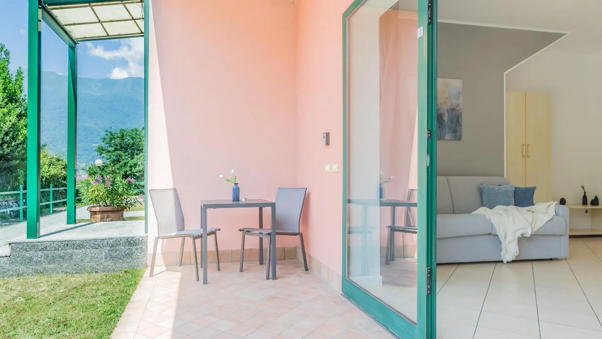 Daire Brezza Del Lario Monolocale Accesso Per Disabili By Varenna Holidays Dervio